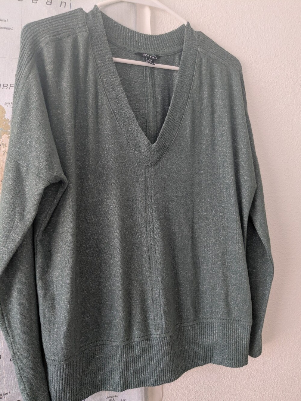 Buffalo David Bitton women’s V-neck sweater, size S